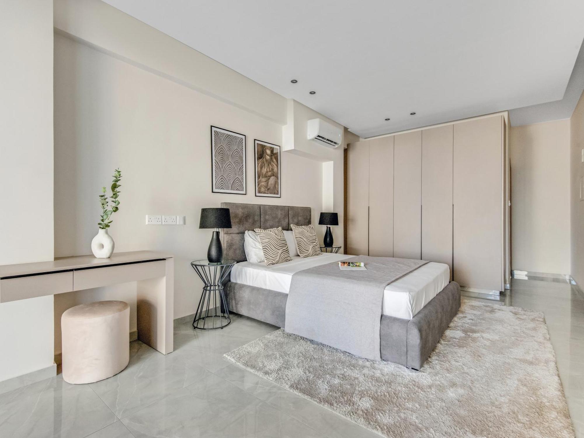 Sanders Crystal ลาร์นาคา ภายนอก รูปภาพ